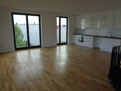 Helle Maisonettewohnung mit traumhafter Dachterrasse im Samariterviertel