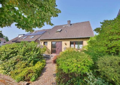 Freistehendes Einfamilienhaus auf schönem Grundstück im Haaner Wohngebiet Brucherkotten