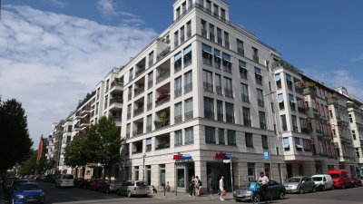 Kernsanierte 2-Zimmer-Altbauperle (vollmöbliert) in Top-Lage von Charlottenburg – Perfekte Kapitalanlage!