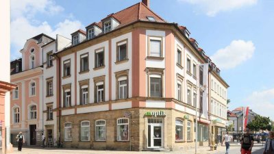 2017 kernsaniertes 1-Zimmer-Apartment mit moderner Küche in Top-Lage am Marktplatz!