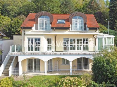 Exklusives Anwesen mit beeindruckendem Rheinpanorama – Gehobener Wohnkomfort mit Weitblick