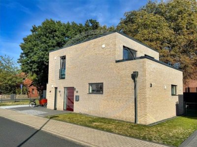 vollmöbliertes KfW 40 Plus Einfamilienhaus inkl. hochwertiger Einbauküche & Photovoltaikanlage