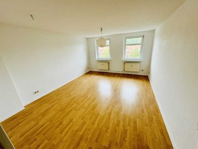 Charmante Altbauwohnung nahe S-Bahn Adlershof! ++BEZUGSFREI++