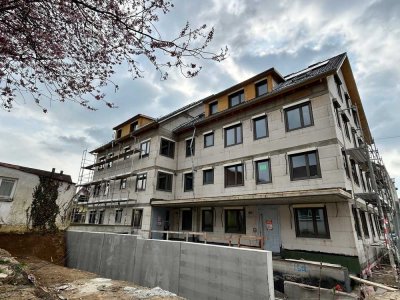 Erstbezug: schöne, hochwertige 3,5-Zimmer-Neubauwohnung mit Balkon in zentraler Lage