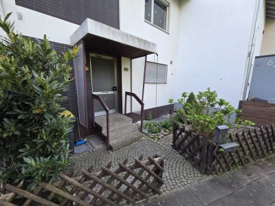 RESERVIERT - Reihenhaus in LU-Oggersheim mit viel Potential für eigene Wohnträume