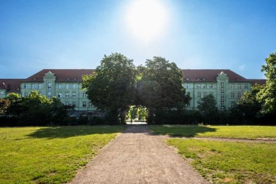 Große WG-geeignete Wohnung