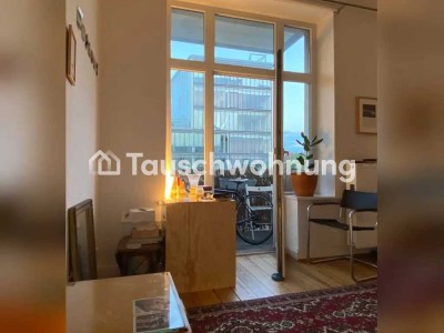 Tauschwohnung: Hell 3-Zimmer-Altbauwohnung mit 2 Balkonen