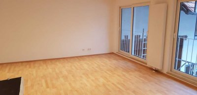 Geräumige, sanierte 3-Zimmer-Wohnung zur Miete in Mörstadt