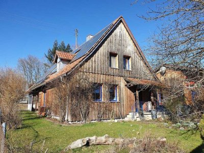 Hochwertig saniertes Haus 120m² mit Garten und 600m² Grund