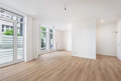 Helle, frisch sanierte 2-Zimmer Wohnung mit Terrasse & Stellplatz in zentraler Lage von Düsseldorf