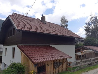 Ein- oder Zweifamilienhaus im Herzen St. Oswalder Skigebiet, von PRIVAT!