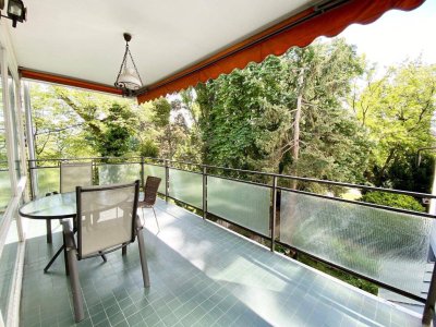 GRÜNBLICK - 3-Zimmer - ca. 99m² NFL - ca. 15m² TERRASSE - PKW-Stellplatz - TEILRENOVIERT