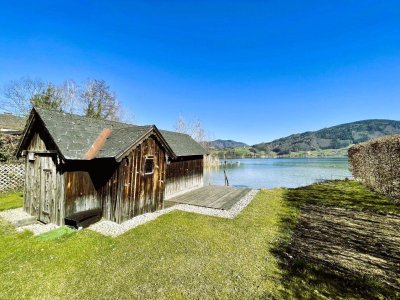 Luxus-Triplex-Townhouse am Mondsee mit Seegrund: Neubau Erstbezug mit 6,5 Zimmern, Lift, Garten und Terrassen