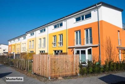 Gewerbegebäude mit Doppelhaushälfte - provisionsfrei