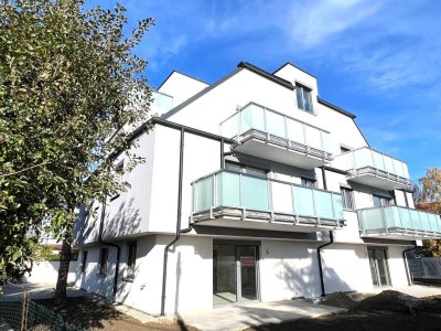 PROVISIONSFREI!! NATUR TRIFFT EXKLUSIVITÄT - 3 ZIMMER WOHNPARADIES MIT GARTEN UND PKW STELLPLATZ