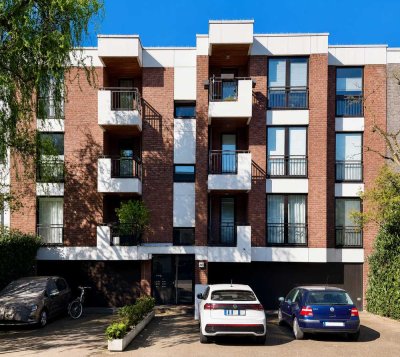 ELEGANTE 2 RAUM WOHNUNG & PKW-STELLPLATZ IN BESTER LAGE