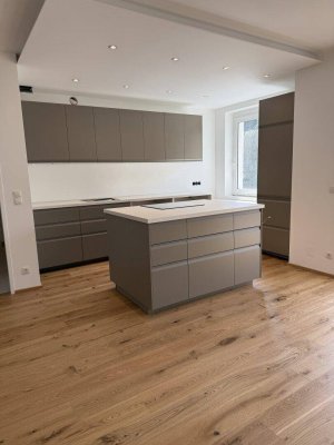 Erstbezugs-Wohnung in absoluter Ruhelage-Parkplatz inkl.