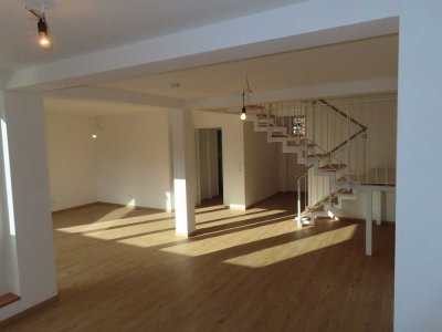 Großzügige 3,5-Zimmer Maisonette-Wohnung im 2. OG in Dortmund-Menglinghausen