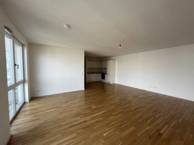 Erdgeschoss Weißensee, 3 Zimmer, 86 qm, Eichenparkett, EBK, Fußboden Hzg.