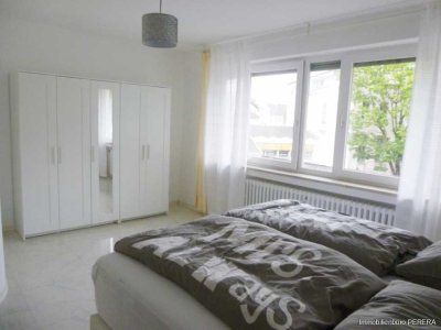 Schöne möblierte  3 - Zimmerwohnung  mitten  in der  City  von  Bad Godesberg