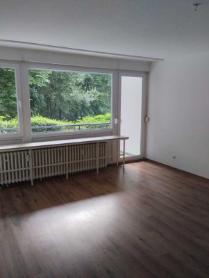 Schöne 3-Zimmer-Wohnung mit Balkon in Wülfrath - Nähe Düsseldorf - Wohnen im Grünen