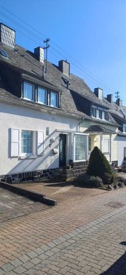 REIHENMITTELHAUS auf der Sonnenseite von Mayen