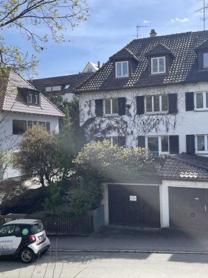 1-3 Familien-Doppelhaushälfte im Stuttgarter Westen, mit Garten und Garage, absolut ruhig gelegen