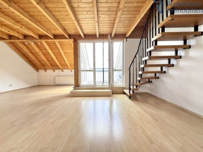 Top DG-Wohnung und 2 TG-Stellplätze +++ OHNE KÄUFERPROVISION