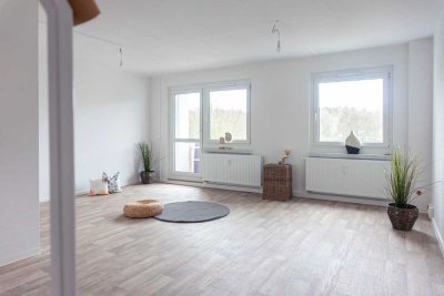 Wohnhighlight mit 2 Balkonen, Bad mit Dusche und Wanne