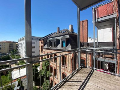 Sanierte, charmante 3 Zi-Wohnung mit sonnigem Balkon, Fürth Südstadt