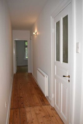 Exklusive 5-Zimmer-Erdgeschosswohnung in Hamburg-Hohenfelde - Familien oder WG geeignet