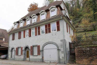 ZWEI-FAMILIENHAUS IN WILDBERG