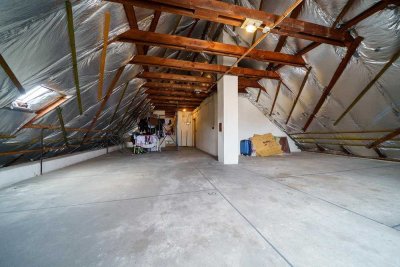 Rohdachboden zum Selbstausbau im 3.OG!
