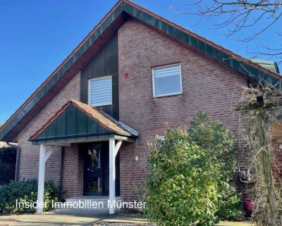 *ZWEI FAMILIEN,  EIN ZUHAUSE - GEPFLEGTES HAUS IN SACKGASSENLAGE VON ALBERSLOH*