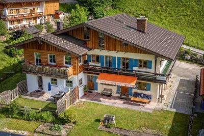 Mehrfamilienhaus in sonniger Lage von Ramsau