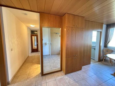 Ettlingen-Stadt: Helle 3-Zimmer-ETW mit großem Balkon