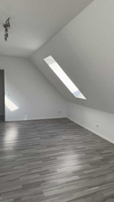 Helle und renovierte 3-Zimmer-Wohnung in einem Zwei-Familien-Haus BJ2013 (mit Garten) in Ratzeburg