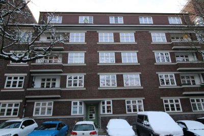 Stilvolles Wohnen am Lattenkamp – 2 Zimmer für urbane Lebensqualität