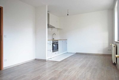 Studio bei BTU ,sofort bezugsfertig -next to BTU,freshly renovated-mit Anmeldung