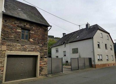 Renoviertes Haus mit Scheune, Stellplätzen & großem Potenzial
