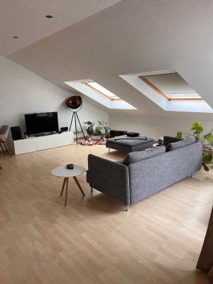 Helle 3-Zimmer Wohnung mit Balkon im 3. OG in Ilvesheim