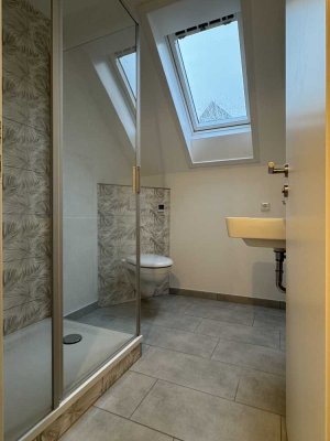 Dachgeschosswohnung mit 2 Zimmern und 65 m² in Burg