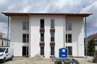 Erstbezug Helle, sonnige 3-Raum-Wohnung mit gehobener Ausstattung mit Einbauküche in Mühldorf am Inn