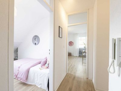 Frei! Schöne, helle 3-Zimmer-Dachgeschosswohnung in Fellbach-Schmiden