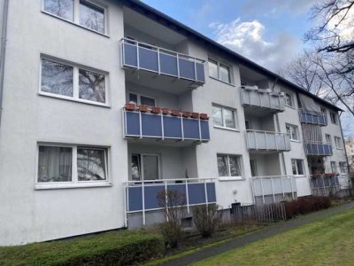 Schöne, helle Eigentumswohnung, 4-ZKBB im 1.OG (provisionsfrei)