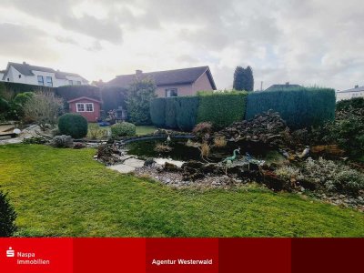 Höhr-Grenzhausen:  Kleinod - Zwei Häuser auf einem Grundstück mit herrlichem Areal zu einem Preis