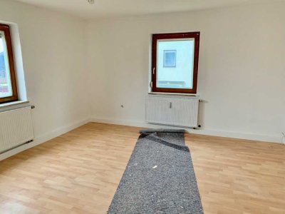 Helle 3-Zimmer-Wohnung in kleiner Wohnanalage und eigenem Garten