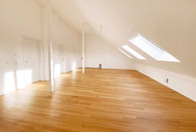 Traumhafte 3-Zi-DG-Wohnung mit großer Dachterrasse