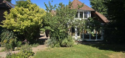 Traumhaus in Diepholz – 240 m², großer Garten, PV-Anlage, Wintergarten, Doppelgarage