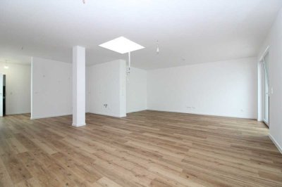 Großzügige 2,5-Zimmer-Wohnung mit Lichthof - Wohnen auf Neubau-Niveau in zentraler Lage Mutterstadts